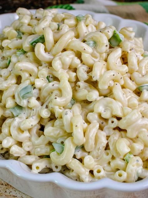 Shoepeg Corn Salad, Deli Macaroni Salad Recipe, Shoepeg Corn, Macaroni Salad Ingredients, Mac Salad, Macaroni Salad Recipe, Just A Pinch Recipes, Cold Salad, Salad With Sweet Potato