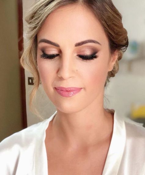 Mother Makeup Wedding, Bride Makeup Brown Eyes, Makeup Brown Eyes, Mother Of Bride Makeup, Make Up Sposa, Wedding Makeup Vintage, Wedding Makeup Bride, Wedding Eye Makeup, Glam Wedding Makeup