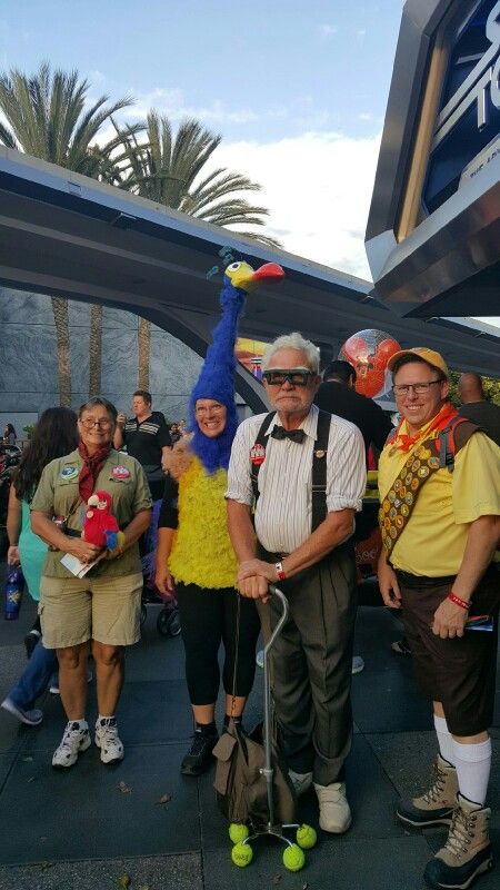 Up Characters Pixar Costumes, Kevin From Up, Pixar Costume, Country Party, Disney Halloween Costumes, Pixar Characters, Disney Up, Up Costumes, Trunk Or Treat