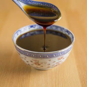 Unsulphured vs. Sulphured Molasses: What's the Difference? | It all comes down to sugarcane. Blackstrap Molasses Benefits, Molasses Benefits, Cover Gray Hair Naturally, Sorghum Syrup, Healthy Sweeteners, Thick Hair Remedies, Blackstrap Molasses, Kinds Of Fruits, Pomegranate Molasses