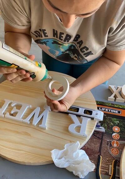 Diy Name Boards Wooden Signs, Diy Letter Decor Initials Nursery, How To Make A Wooden Name Sign, Diy Canvas Name Signs, Diy Wall Name Letters, Diy Wood Name Signs Nursery, Baby Names On Wall In Nursery, Diy Nursery Sign, Diy Wood Name Signs