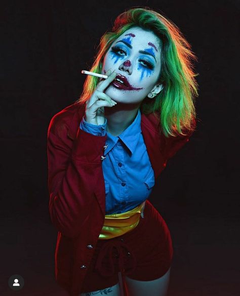 Female Joker Makeup, Female Joker Cosplay, Female Joker Costume, Humor Funny Memes, Phone Anime, Female Joker, Quick Costumes, Beautiful Cosplay, Joker Halloween