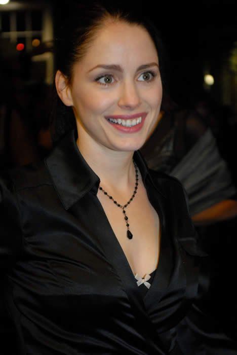 Breaking Bad Actors, Laura Fraser, Female Professor, Fiona Bruce, Peter And Wendy, A Knight's Tale, Female Image, Scottish Actors, Chad Michael Murray