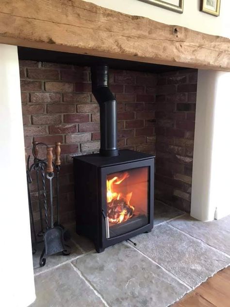 Brick Fireplace Log Burner, Wood Stove Hearth, Wood Burner Fireplace, Wood Burning Stoves Living Room, Log Burner Living Room, Log Burner Fireplace, Woodburning Stove, Cottagecore Living, Oak Mantel