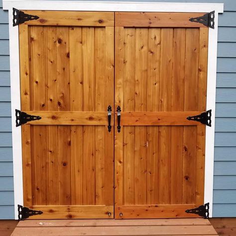 Wood Shed Door Ideas, Wooden Shed Doors, Double Door Shed Ideas, Shed Door Ideas Diy, Rustic Garden Sheds, Double Shed Doors How To Build, Shed Double Door Ideas, Garden Shed Doors Ideas, Wood Shed Doors