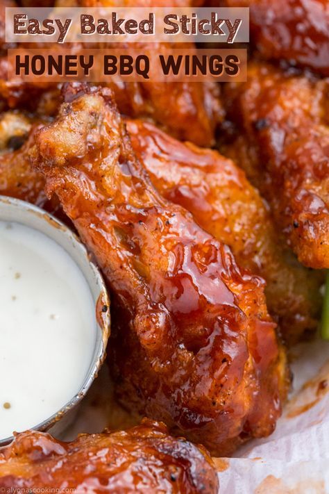 Honey Bbq Wings Recipe, Wings Recipe Oven, Bbq Wings Recipe, Chicken Wing Sauce Recipes, Honey Bbq Chicken Wings, Bbq Chicken Wings Recipe, Honey Bbq Wings, Barbecue Chicken Wings, Wing Sauce Recipes