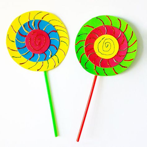 Lollipop Crafts For Preschoolers, Lolipop Ideas Craft, Paper Lollipop Craft, Paper Plate Lollipops, Lollipop Art And Craft, Lollipop Paper Craft, Lollipop Crafts For Kids, Unicorn Dip, Lollipop Crafts