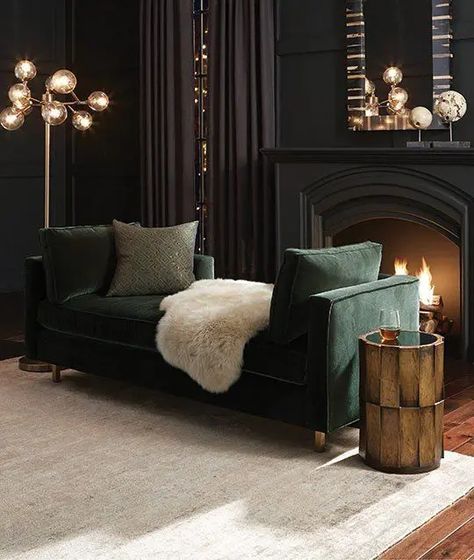 Moody Living Room, Furnitur Ruang Keluarga, Glamour Decor, Dark Living Rooms, Black Living Room, Room Black, Trendy Living Rooms, Dark Interiors, Interior Modern