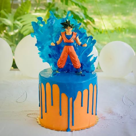 Blue And Orange Drip Cake, Cool Cake Designs For Men, Blue And Orange Cake Birthday, Dragon Ball Z Birthday Cake, Dragon Ball Z Cake Goku, Dragon Ball Cake Ideas, Goku Cake Ideas, Goku Cake Dragonball Z, Dragon Ball Z Cake Birthdays