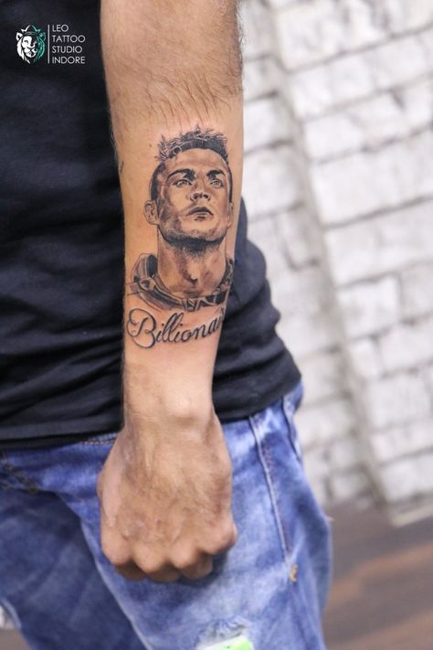 Cristiano Ronaldo Tattoo Design, Cr7 Tattoo Ideas, Cr7 Tattoo Design, Cristiano Ronaldo Tattoo Ideas, Ronaldo Tattoo Design, Cr7 Tattoo, Ronaldo Tattoo, Communism Quote, Tattoo Leo