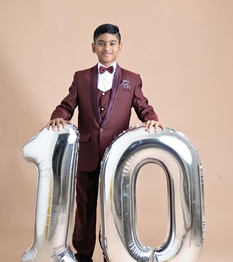 Happy 10th birthday handsome 🧿🥰🎂🎉 10th Birthday Photoshoot, Birthday Photoshoot Ideas Boys, Birthday Photoshoot Ideas, Happy 10th Birthday, Boy Diy, Magic Moments, Christmas Decor Inspiration, Family Shoot, 12th Birthday