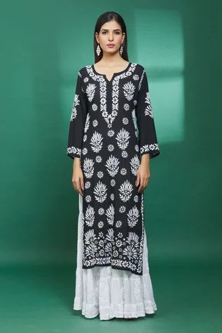 Black And White Chikankari Kurta, Black And White Kurta For Women, Chikankari Sharara, Sharara For Women, Latest Pakistani Dresses, Summer/fall Outfits, Chikankari Kurta, Belly Shirts, Kurta For Women