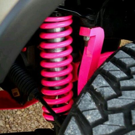 Hot pink shocks...better if they were green! Pink Jeep Accessories, Pink Truck Accessories, Dream Whip, Jeep Hair, Pink Jeep, Chevy Girl, Jeep Mods, Pink Truck, Truck Yeah