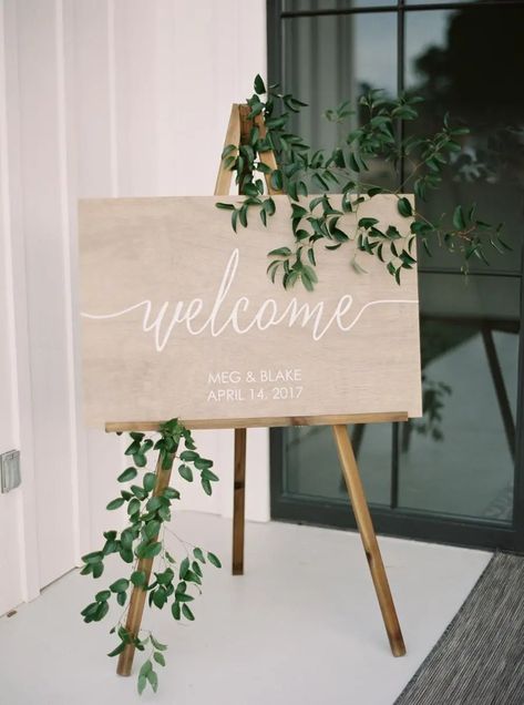 50 Chic Wedding Welcome Sign Ideas - hitched.co.uk