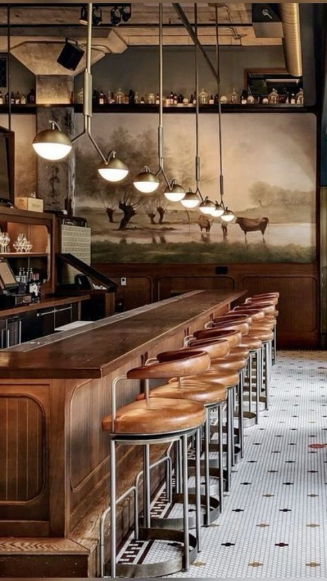 English Restaurant Interior, European Restaurant Interior Design, Antique Restaurant Design, Cafe With House On Top, Bar Interior Design Rustic, English Pub Interior Design, Bar Interior Design Vintage, Back Bar Design Restaurant, Vintage Restaurant Interior