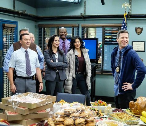 Brooklyn Nine Nine Cast Behind The Scenes, Stephanie Beatriz, Jake Peralta, Brooklyn 99, Brooklyn Nine Nine, Movie Photo, Modern Family, Movies And Tv Shows, Behind The Scenes