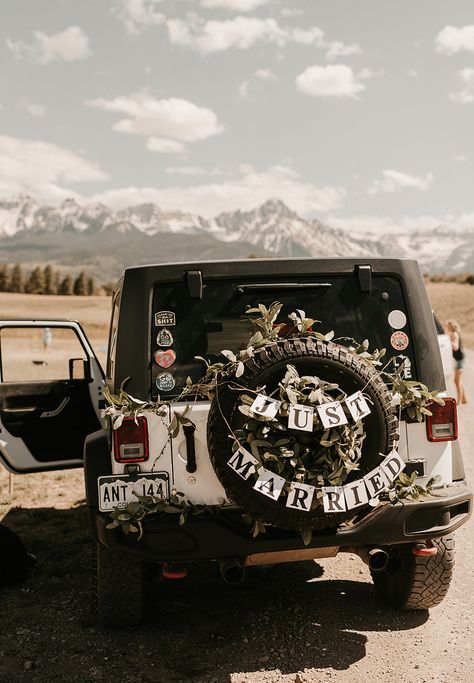 Jeep Wedding Decorations, Just Married Jeep, Jeep Wedding, Ridgway Colorado, Montrose Colorado, Wedding Getaway Car, Wedding Getaway, Just Married Car, Colorado Mountain Wedding