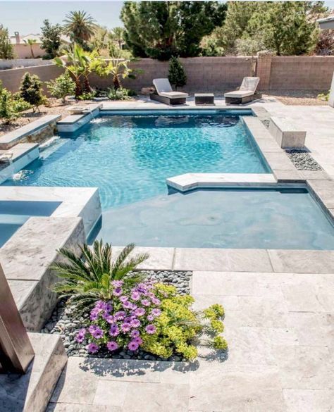 Would you like to have your own pool at a low price or on a budget? Then go to rexgarden.com now and see the best reviews so you can get the pool of your dreams without spending a lot of money. #homedecor #pool #garden #poolideas #pooldesign Pool Paradise, Backyard Pool Design, Kleiner Pool Design, Pool And Patio, Pools Backyard Inground, Diy Swimming Pool, Small Pool Design, Backyard Pool Landscaping, Modern Pools