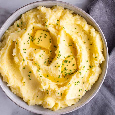 Yukon Gold Mashed Potatoes Gold Mashed Potatoes, Yukon Gold Mashed Potatoes, Sour Cream Mashed Potatoes, Classic Mashed Potatoes, Buttery Mashed Potatoes, Best Mashed Potatoes, Gluten Free Thanksgiving, Leftover Mashed Potatoes, Yukon Gold