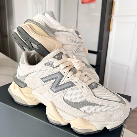 New Balance 9060 sea salt/white sneakers | Women’s size 8.
#New_Balance_960 #New_Balance_Sea_Salt #New_Balance_9060_Sea_Salt #9060_New_Balance New Balance 9060 Sea Salt, New Balance Trainers, New Balance 9060, New Balance Style, Workout Sneakers, Shoes New Balance, Lightweight Sneakers, White Sneakers Women, Streetwear Sneakers