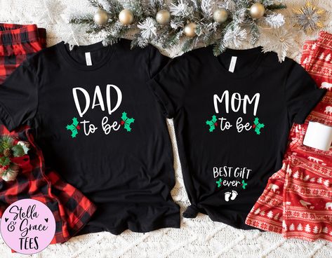 Maternity Christmas Pajamas, Christmas Pregnancy Announcement Shirt, Christmas Pregnancy Reveal, Christmas Pjs Family, Pregnancy Reveal Shirt, Couples Christmas, Dad To Be, Christmas Pregnancy Announcement, Circuit Ideas