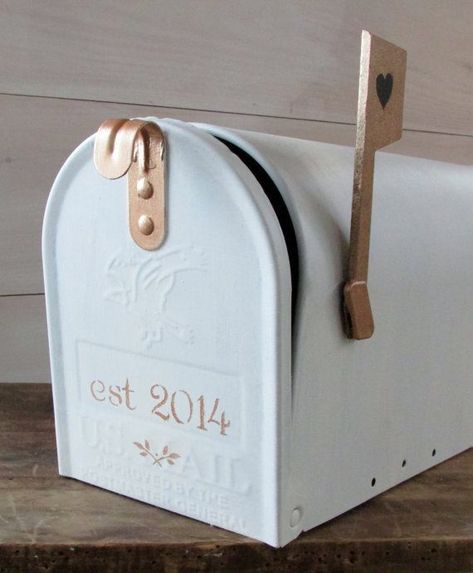 Paint Mailbox, Wedding Card Mailbox, Mailbox Card, Card Mailbox, White Wedding Card, Wedding Mailbox, Vintage White Wedding, Personalized Mailbox, Gift Table Wedding