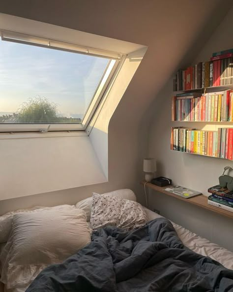 Slanted Window Bedroom, Wall Shelving Diy, Playroom Attic, Modern Attic, Shelving Diy, Attic Organization, Attic Playroom, Wall Shelving, Attic Bedrooms