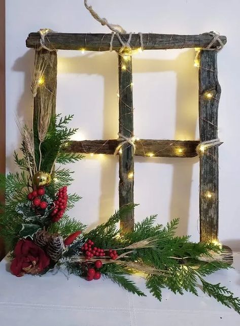 50+ Easy Farmhouse Christmas Decorations for a Rustic, Cozy Vibe - HubPages Front Door Decor Ideas, Christmas Front Door Decor, Farmhouse Christmas Decorations, Door Decor Ideas, Cozy Holiday Decor, Christmas Front Door, Front Door Christmas Decorations, Hal Decor, Christmas Window Decorations