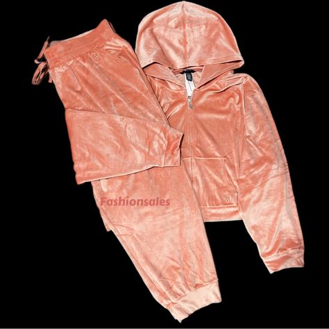 Victoria’s Secret Cozy Velour Tracksuit Cropped Hoodie Front Zip Closure Kangaroo Pockets Matching Supersoft Jogger Your Go-To For Comfort High Waist Drawstring Waist Relaxed Fit Easy Fit 30” Inseam Machine Wash Side Pockets 93% Polyester 7% Elastane Size : Xxl Color : Canyon Rose 100% Authentic Price Is Firm Canyon Rose, Velour Tracksuit, Joggers Set, Jogger Set, Cropped Hoodie, Victoria Secret, Track Pants, Drawstring Waist, Victoria’s Secret