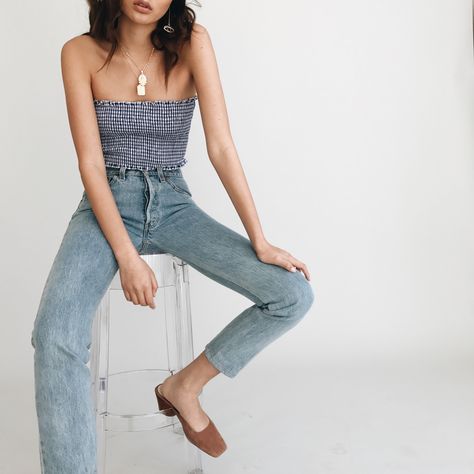 www.vergegirl.com #vergegirl #verge #girl Gingham Top, Verge Girl, Outfit Goals, Look At You, Colorful Fashion, Denim Shirt, Denim Fashion, Fit Jeans, Spring Summer Fashion