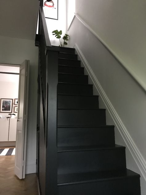 #offblack by #farrowandball Matt Black Staircase, Dark Grey Stairs Painted, Farrow And Ball Off Black Staircase, Black Stairs Modern, Black Painted Stairs, Black Steps, Dark Staircase, Indoor Stair Railing, Black Staircase