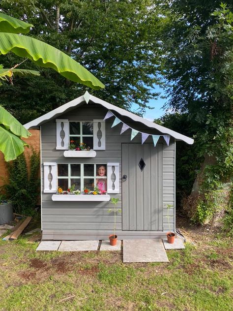 Upcycled Playhouse, White Playhouse, Outdoor Kids Play Area, Upcycle Kids, Playhouse Ideas, Wendy House, Playhouse Outdoor, Kids Playhouse, Kids Play Area