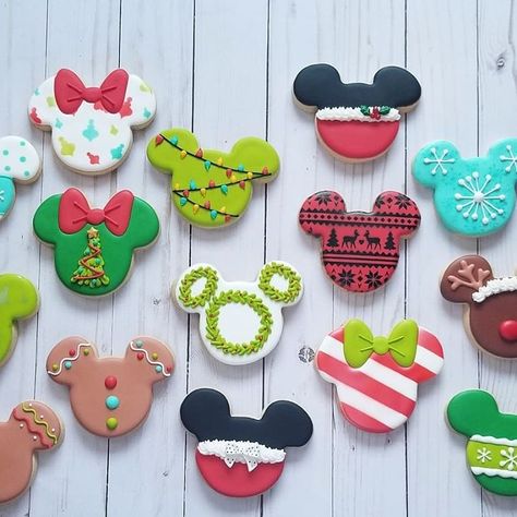 I had to make at least one Mickey head set this season.😊 #customcookies #decoratedcookies #royalicingcookies #christmascookies… Disney Christmas Cookies, Flour Frosting, Black Christmas Sweater, Mouse Cookies, Minnie Mouse Cookies, Holiday Desserts Christmas, Mickey Mouse Cookies, Disney Cookies, Sugar Cookie Designs