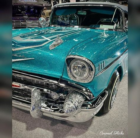 Unique Car Colors, Lowrider Paint Jobs, Car Wrap Colors, Custom Car Paint Jobs, Lowrider Arte, Holographic Car, Turquoise Car, Teal Car, Matte Cars