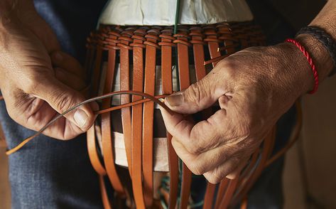 A Curated Exhibition of Basketry, Hand Quilting, and Calligraphy from LOEWE Straw Sculpture, Leather Bag Tutorial, Organic Sculpture, Leather Working Patterns, Woven Leather Bag, Diy Leather Bag, Fabric Inspiration, Macrame Bag, Leather Weaving