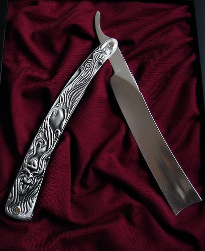 Tattoo Mafia, Tim Burton Tattoo, Master Barber, Knife Tattoo, Straight Razor Shaving, Dungeons And Dragons Classes, Fleet Street, Sweeney Todd, Vintage Medical