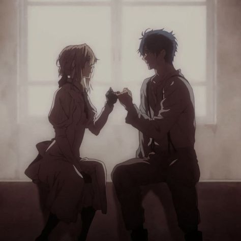 Violet Evergarden Couple Icon, Violet And Gilbert Matching Icons, Gilbert X Violet, Violet Evergarden Matching Pfp, Violet Evergarden Matching Icons, Gilbert And Violet, Violet Evergarden X Gilbert, Violet X Gilbert, Violet Evergarden And Gilbert