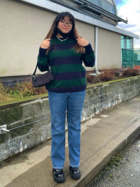 Brandy Melville Green And Blue Sweater, Green And Blue Striped Sweater Outfit, Brandy Striped Sweater Outfit, Green And Blue Sweater Outfit, Green Striped Sweater Outfit, Tate Sweater Outfit, Lesbian Sweater, Green And Black Striped Sweater, Tate Sweater