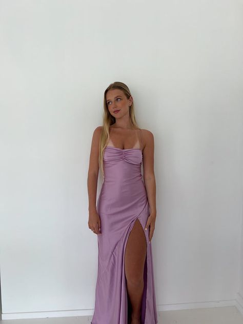 Simple Party Dress, One Shoulder Prom Dress, Prom Girl Dresses, Purple Mermaid, Floor Length Prom Dresses, Sequin Prom Dresses, Prom Dress Inspiration, Prom Dresses Vintage, Cute Prom Dresses