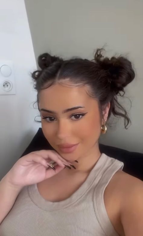 Cutsie Hairstyles, Two Buns Hairstyle, Two Buns, Space Buns, Bun Tutorial, Makeup Inspo, Cut And Color, Bun Hairstyles, Buns