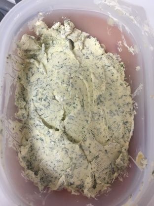 Garlic Butter Spread, Diy Butter, Butter Recipes Homemade, Compound Butter Recipe, Sage Recipes, Sage Butter, Garden Cooking, Flavored Butter, Compound Butter