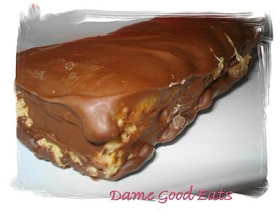 Homemade Whatchamacallis Homemade Candy Bars, Candy Bar Recipe, Homemade Bar, Homemade Chocolate Bars, Dessert Bites, Scrumptious Desserts, Food Drinks Dessert, Homemade Candies, One Year Anniversary