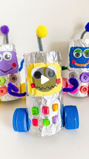 Robots Preschool, Robot Craft, Recycled Robot, Robot Theme, Diy Robot, Garland Christmas, Ideas Minecraft, Kindergarten Crafts, Orange Garland