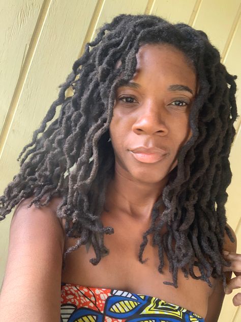 Semi Freeform Locs Women, Freeform Locs Women, Semi Freeform Locs, Freeform Dreadlocks, Dreadlock Care, Locs Women, Freeform Locs, Transitioning Hair, Transitioning Hairstyles