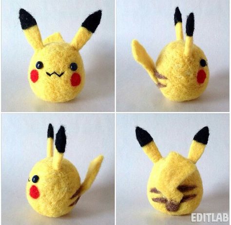 Pikachu needle felt by Tamashiohana on instagram #pokemon Felted Pokemon, Needle Felting Tutorial, Pokemon Craft, Needle Felting Diy, Needle Felted Christmas, Friends Images, Needle Felting Kits, Needle Felting Projects, Felt Patterns