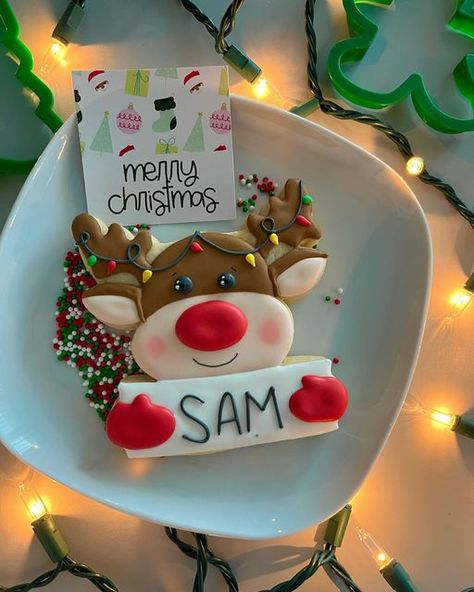 Christmas Cookies With Names On Them, Christmas Cookie With Name, Personalized Christmas Cookies, Cookie Corner, Cookies Gift, Cute Christmas Cookies, Christmas Cookies Gift, Reindeer Cookies, Ideas Navidad