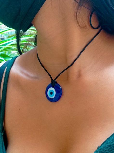 Blue Eye Necklace, Lucky Necklace, Turkish Eye, Eye Pendant Necklace, Mode Hippie, Necklace Resin, Estilo Hippie, Men Gifts, Clay Necklace