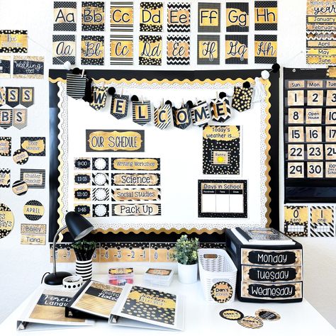 Are you looking for a fun twist on the traditional Black and White Classroom Decor? This gorgeous classroom decor bundle is designed to be printed on your home or school printer and look glittery and full of sparkle! Perfect for a Harry Potter Classroom Theme or even Hollywood Classroom Decor! Click through to read the blog post! 👉https://www.differentiationcorner.com/2024/04/15/black-and-gold-classroom-theme-decor/ Gold Classroom Decor, Black And White Classroom Decor, White Classroom Decor, Harry Potter Classroom Theme, Black And White Classroom, Hollywood Classroom, White Classroom, Classroom Decor Middle, Middle School Classroom Decor