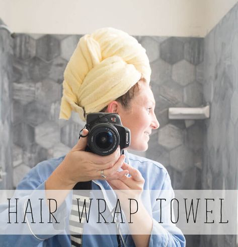 Make a hair towel wrap to keep your hair up and in place after you wash it. Securly holds hair i place and absorbs water from hair while you get ready Natural Hair Remedies, Women Towel, Schwarzkopf Color, Spa Hair, Hair Towel Wrap, Hair Issues, Spa Shower, Hair Trim, Towel Wrap