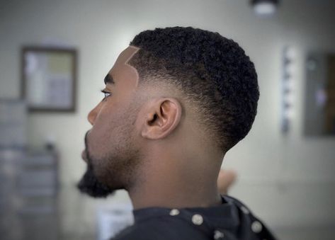 Mid Drop Fade, Black Hair Fade, Black Man Haircut Fade, Low Haircuts, Taper Fade Short Hair, Waves Hairstyle Men, Fade Haircut Curly Hair, Men Fade Haircut Short, Afro Hairstyles Men